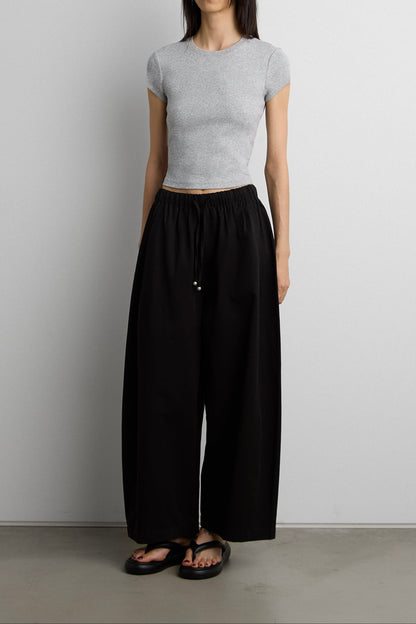CROPPED T-SHIRT