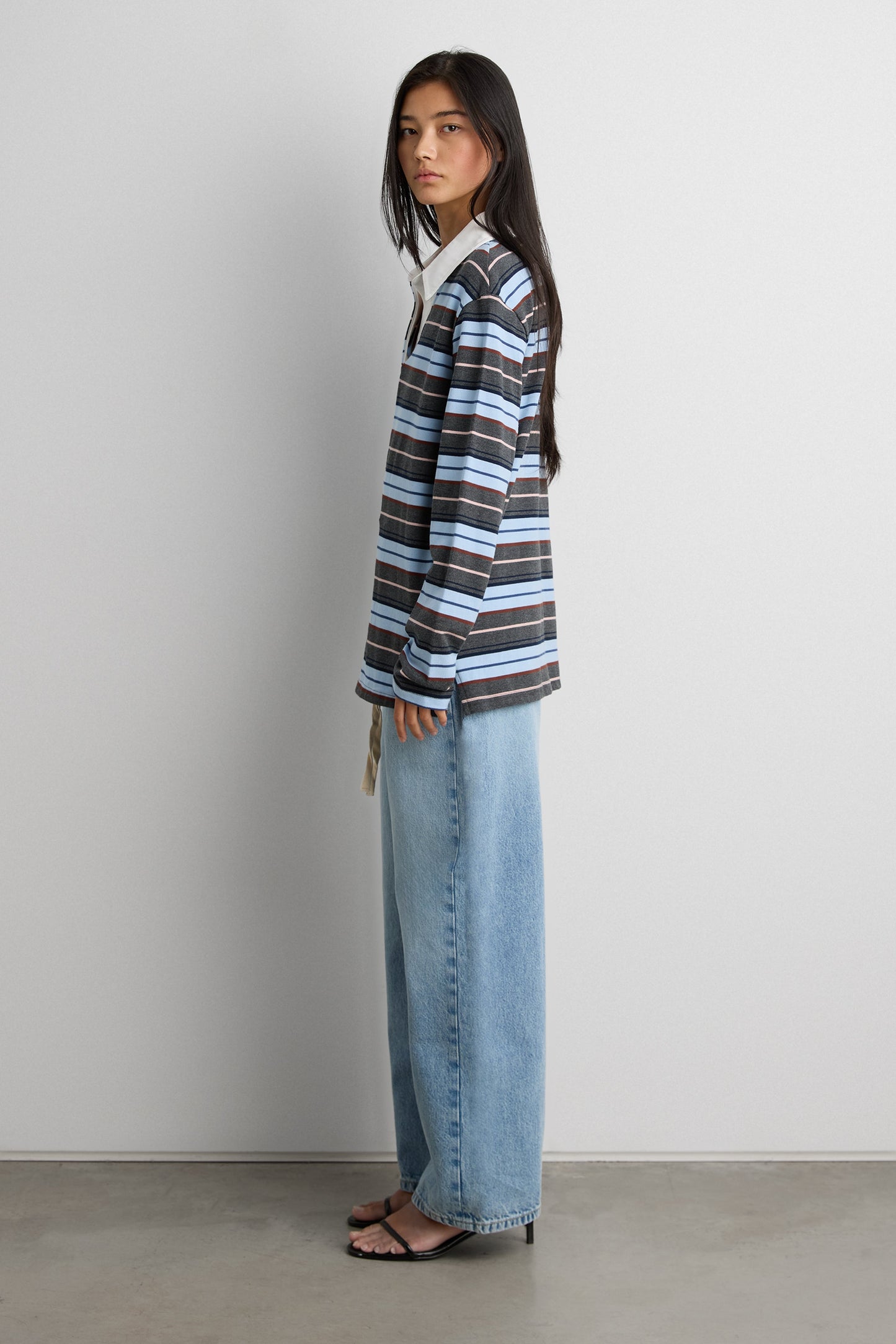 COLLARED CONTRAST STRIPE POLO SHIRT