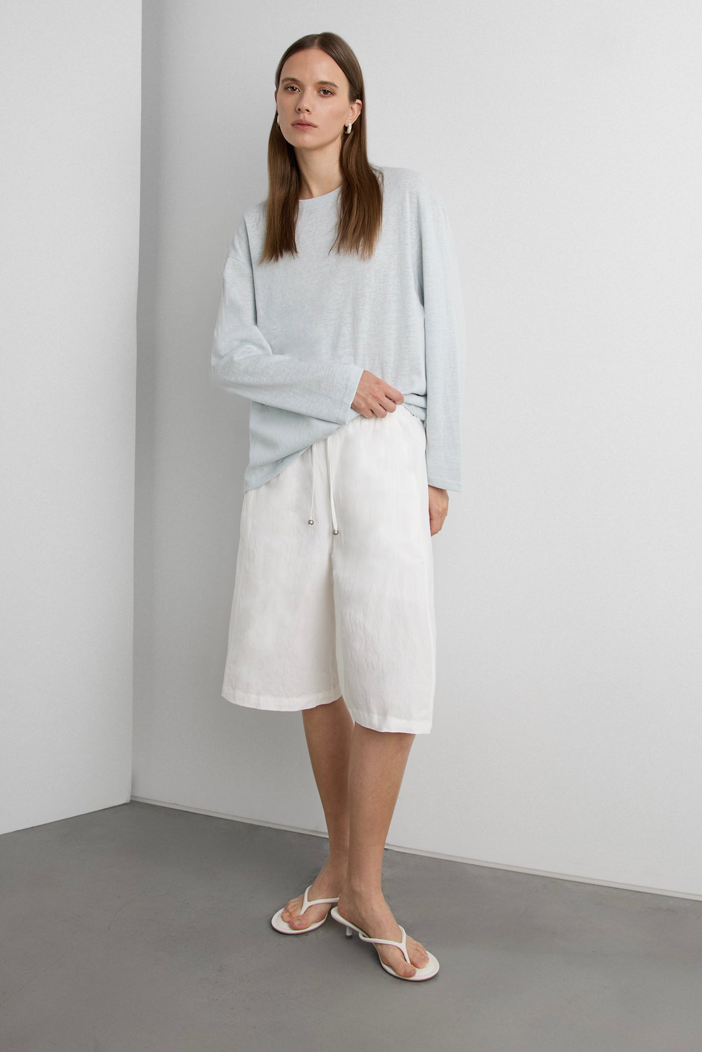 RELAXED LONG SLEEVE T-SHIRT