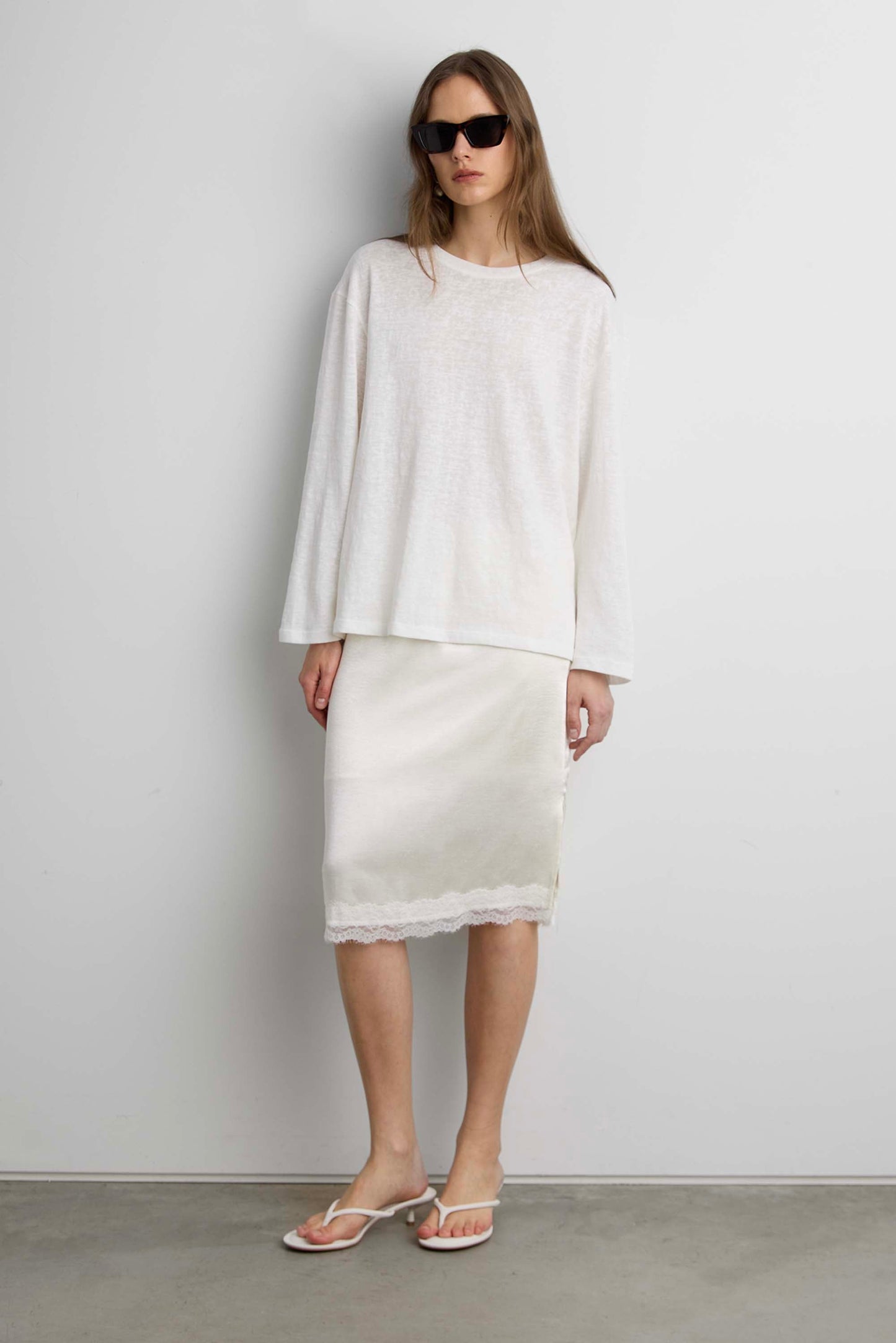 RELAXED LONG SLEEVE T-SHIRT