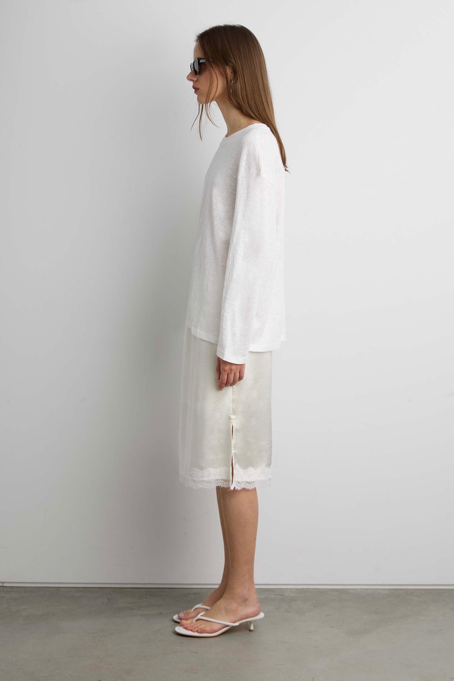 RELAXED LONG SLEEVE T-SHIRT