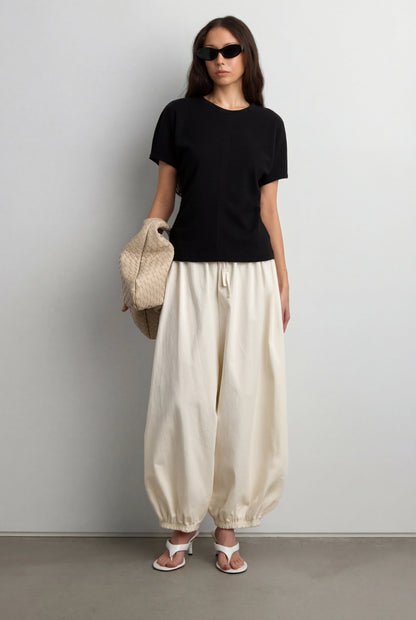 KNIT SHORT SLEEVE RUCHED WAIST TOP