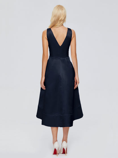 Ashley Straps Knee-length Satin Bridesmaid Dress