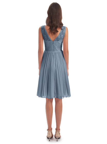 Eleanor Knee Length Scoop Sleeveless Lace Bridesmaid Dresses