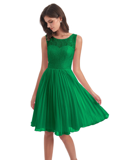 Eleanor Knee Length Scoop Sleeveless Lace Bridesmaid Dresses