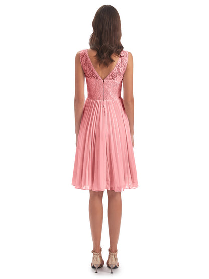 Eleanor Knee Length Scoop Sleeveless Lace Bridesmaid Dresses