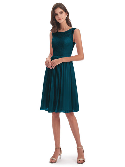 Eleanor Knee Length Scoop Sleeveless Lace Bridesmaid Dresses