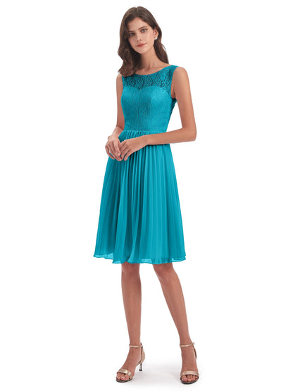 Eleanor Knee Length Scoop Sleeveless Lace Bridesmaid Dresses