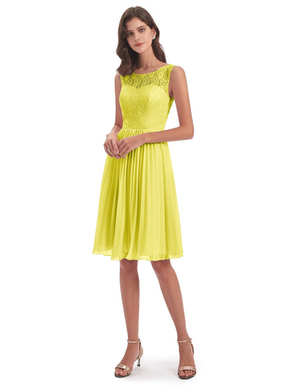 Eleanor Knee Length Scoop Sleeveless Lace Bridesmaid Dresses