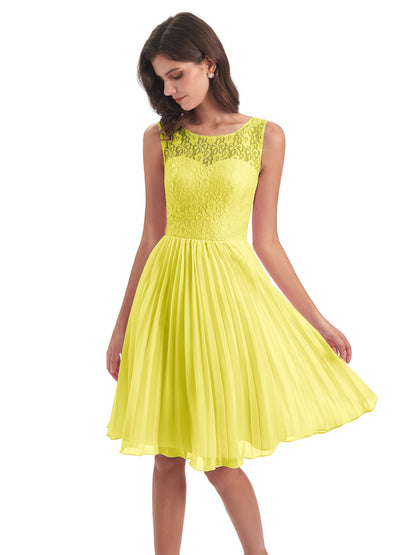 Eleanor Knee Length Scoop Sleeveless Lace Bridesmaid Dresses
