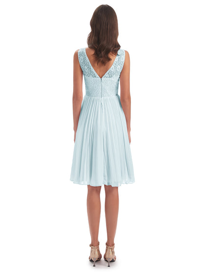 Eleanor Knee Length Scoop Sleeveless Lace Bridesmaid Dresses