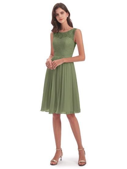 Eleanor Knee Length Scoop Sleeveless Lace Bridesmaid Dresses