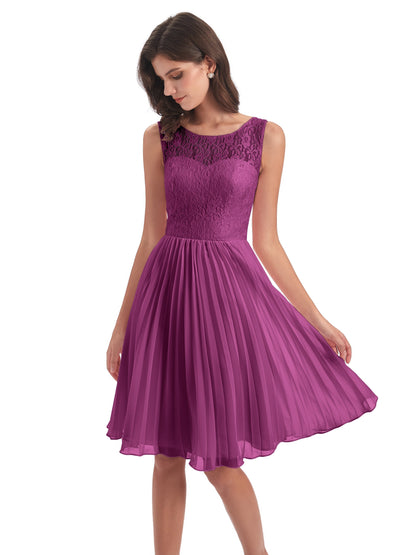 Eleanor Knee Length Scoop Sleeveless Lace Bridesmaid Dresses