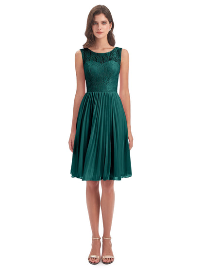 Eleanor Knee Length Scoop Sleeveless Lace Bridesmaid Dresses