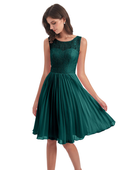 Eleanor Knee Length Scoop Sleeveless Lace Bridesmaid Dresses