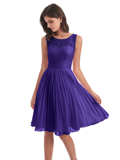 Eleanor Knee Length Scoop Sleeveless Lace Bridesmaid Dresses