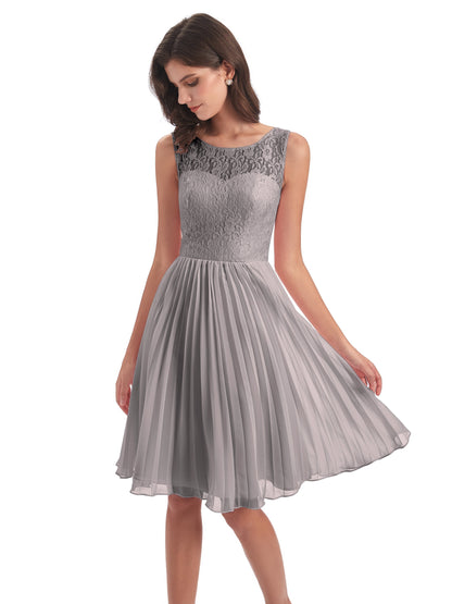 Eleanor Knee Length Scoop Sleeveless Lace Bridesmaid Dresses
