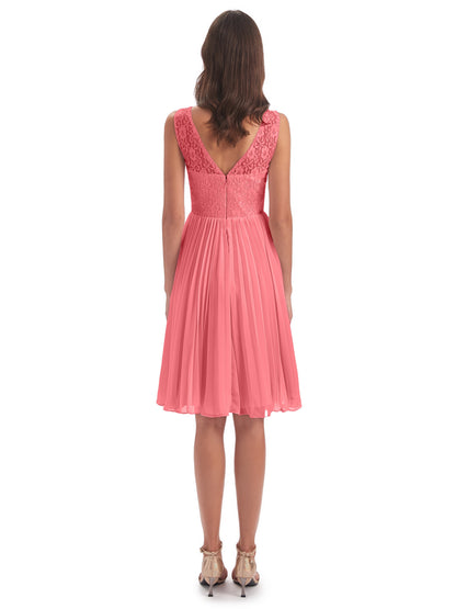 Eleanor Knee Length Scoop Sleeveless Lace Bridesmaid Dresses