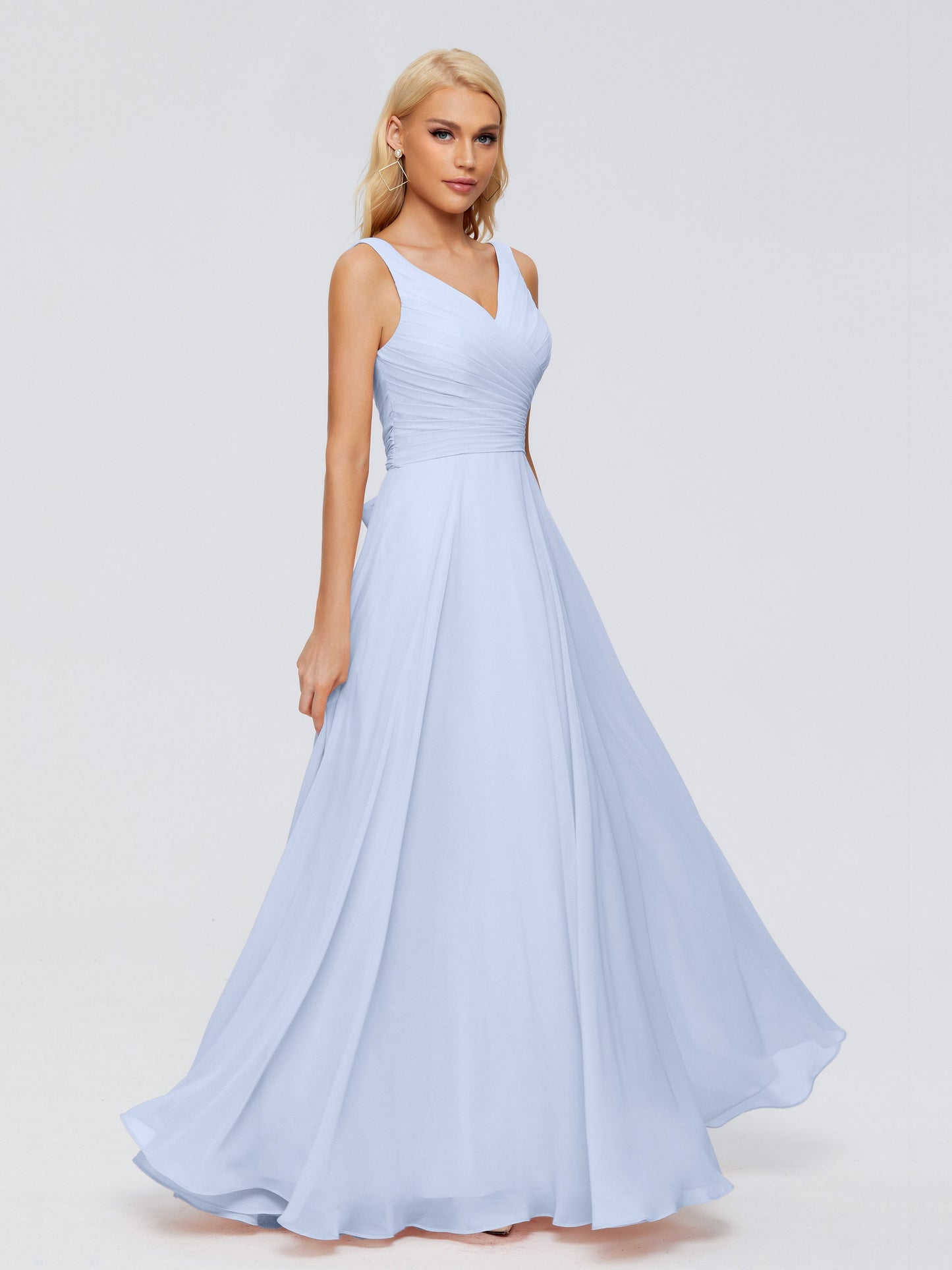 Ryleigh V Neck Long Chiffon Bridesmaid Dresses with Bow