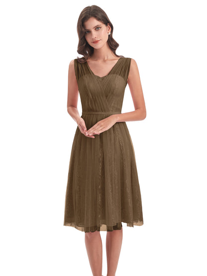 Savannah Knee Length V-neck Straps Tulle Bridesmaid Dresses