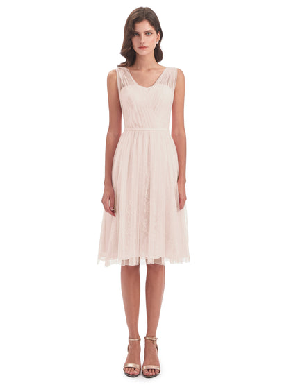 Savannah Knee Length V-neck Straps Tulle Bridesmaid Dresses