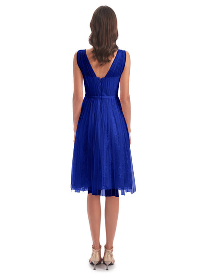Savannah Knee Length V-neck Straps Tulle Bridesmaid Dresses