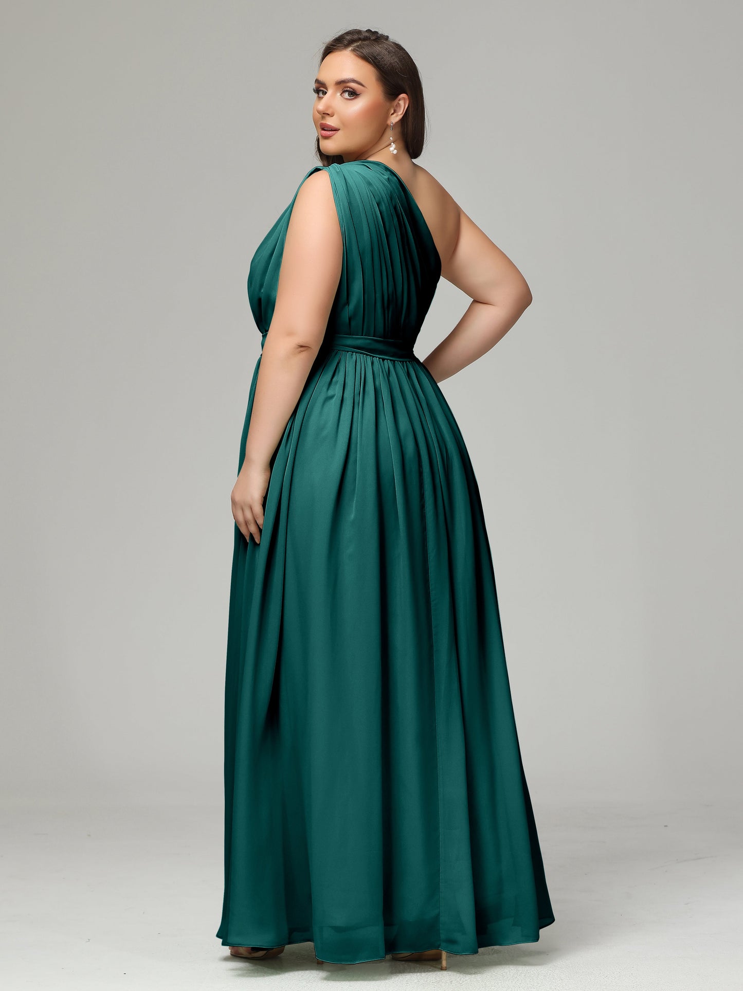 One-shoulder Plus Size Chiffon Bridesmaid Dresses