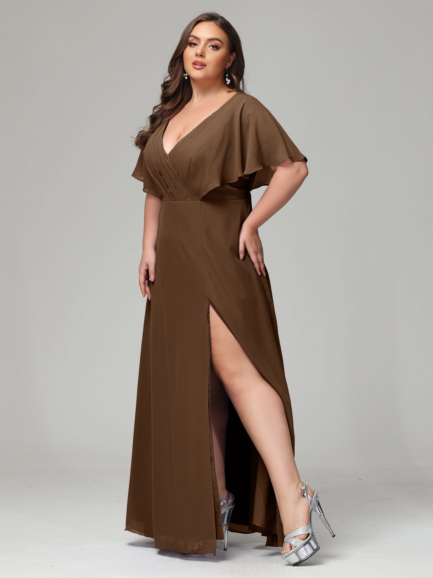 V-Neck Short Sleeves Plus Size Chiffon Bridesmaid Dresses