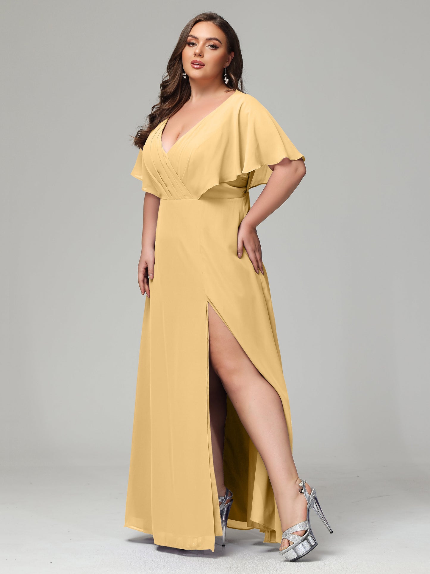 V-Neck Short Sleeves Plus Size Chiffon Bridesmaid Dresses
